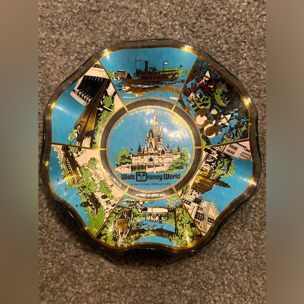 Vintage Walt Disney World Ash Tray